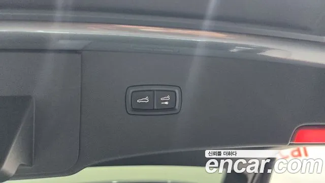 Porsche Cayenne 2020 thumb 12