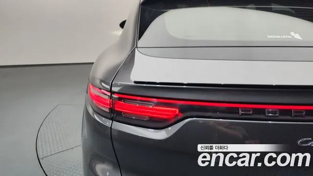 Porsche Cayenne 2020 thumb 4