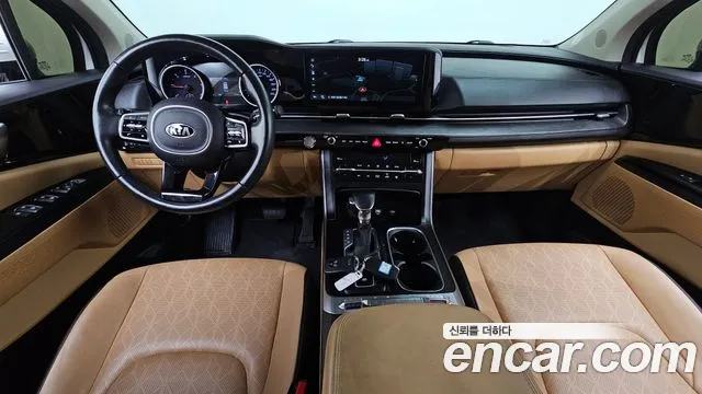 Kia Carnival 2021 thumb 9