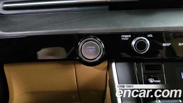 Kia Carnival 2021 thumb 11