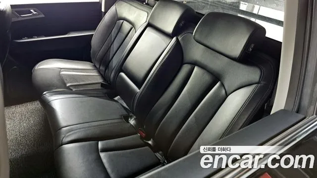 KGM Rexton 2019 thumb 7