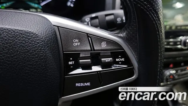 KGM Rexton 2019 thumb 8