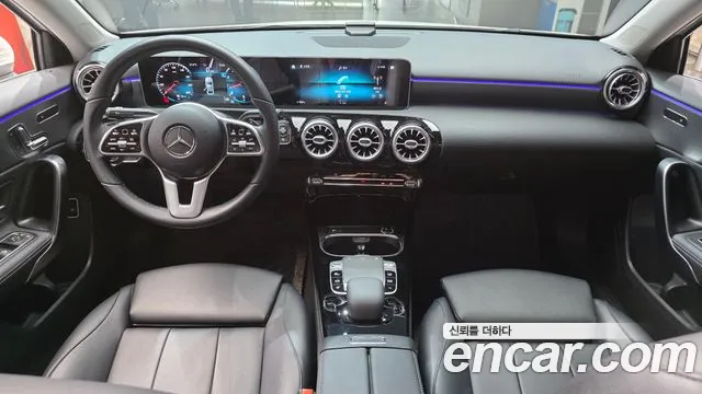 Mercedes-Benz A-Class 2020 thumb 7