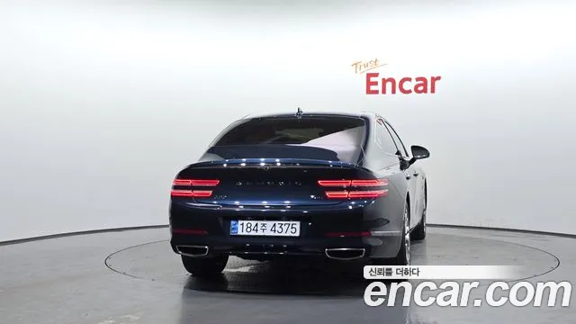 Genesis G80 2022 thumb 4
