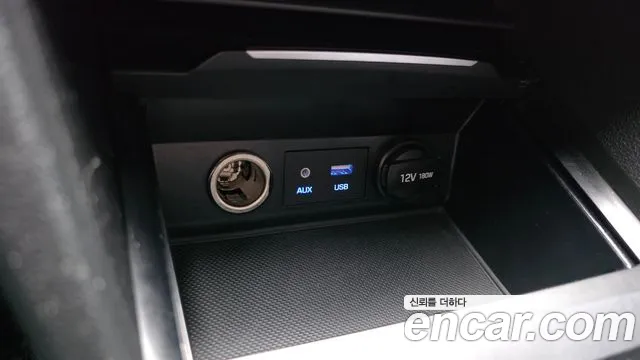 Hyundai Avante 2017 thumb 3