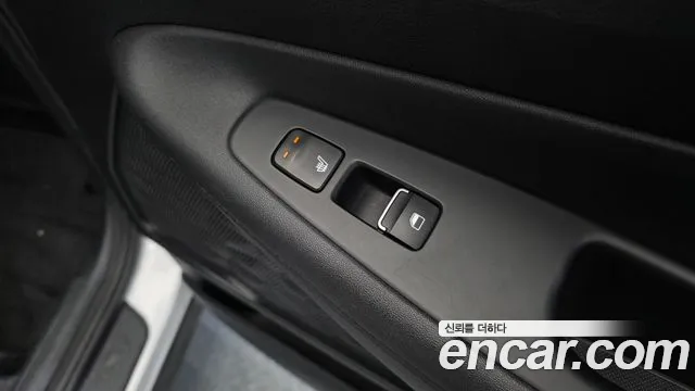 Hyundai Santa Fe 2022 thumb 3