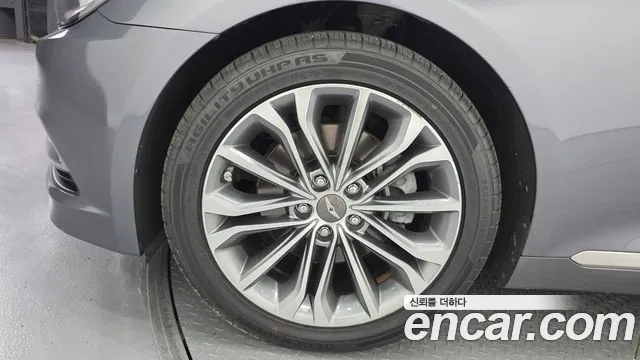 Hyundai Genesis 2015 thumb 8