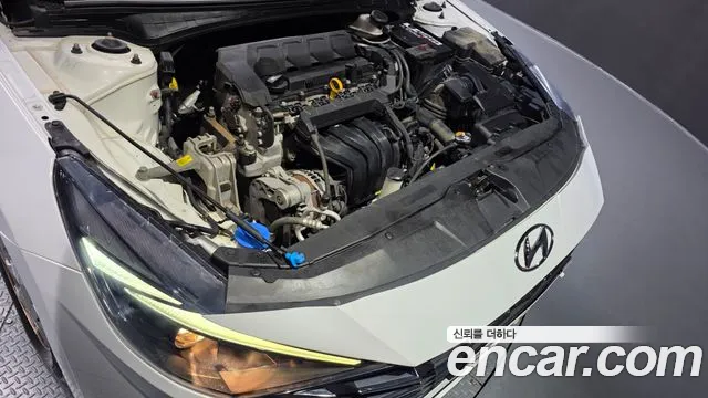 Hyundai Elantra 2021 thumb 10