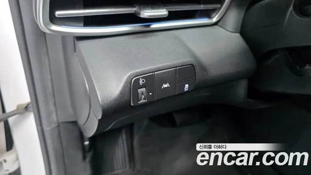 Hyundai Elantra 2021 thumb 6