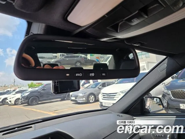 Mercedes-Benz E-Class 2016 thumb 4
