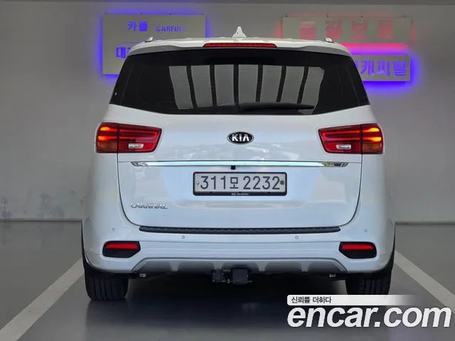 Kia Carnival 2020 thumb 6