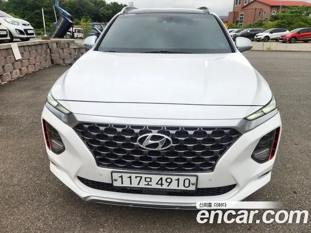Hyundai Santa Fe 2019 thumb 9