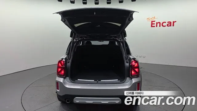 Mini Cooper Countryman 2024 thumb 2