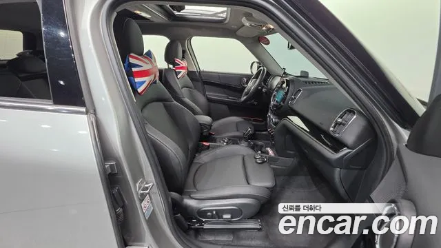 Mini Cooper Countryman 2024 thumb 10