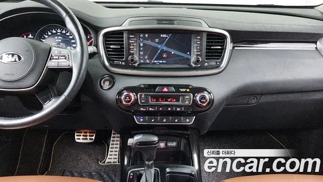Kia Sorento 2018 thumb 8