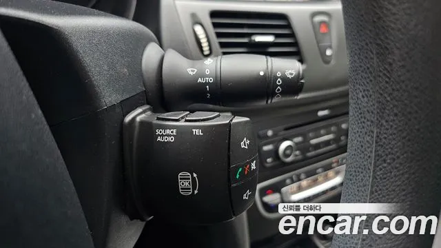 Renault SM5 2015 thumb 7