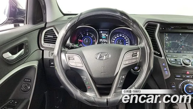 Hyundai Санта Фе 2013 thumb 3