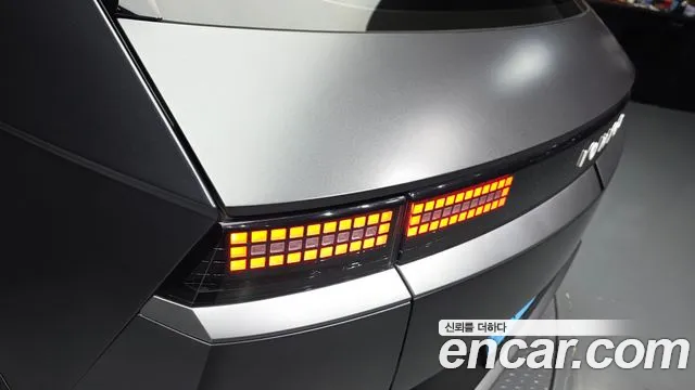 Hyundai Ioniq5 2022 thumb 3