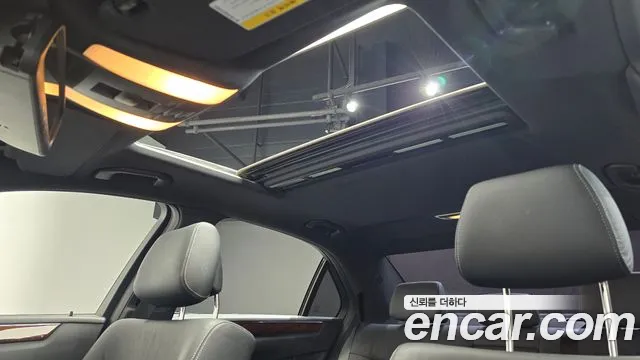 Mercedes-Benz E-Class 2013 thumb 8