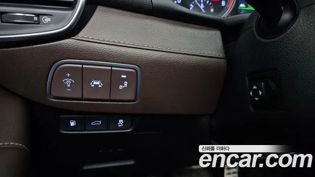 Hyundai Grandeur 2017 thumb 9