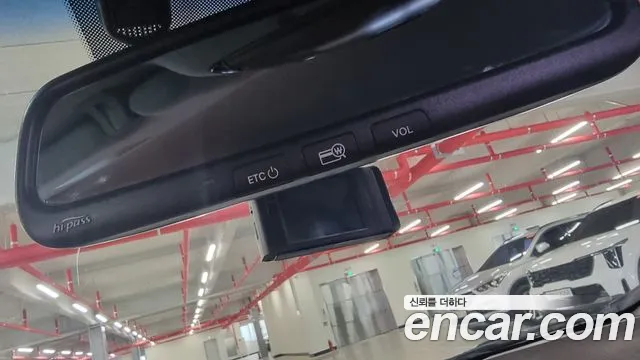 Hyundai Grandeur 2015 thumb 6