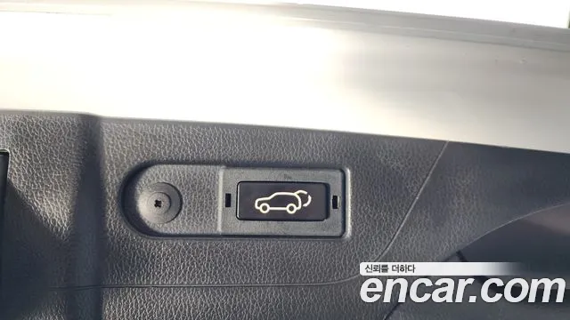 KGM Rexton 2021 thumb 10
