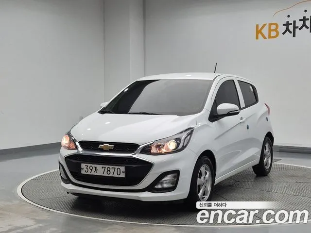 Chevrolet Spark 2018 thumb 12