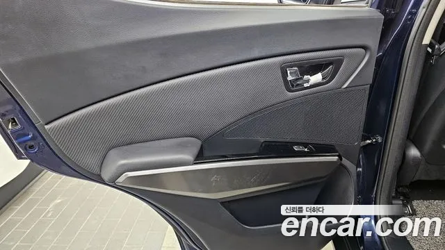 KGM Tivoli 2020 thumb 5
