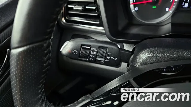 KGM Tivoli 2020 thumb 12