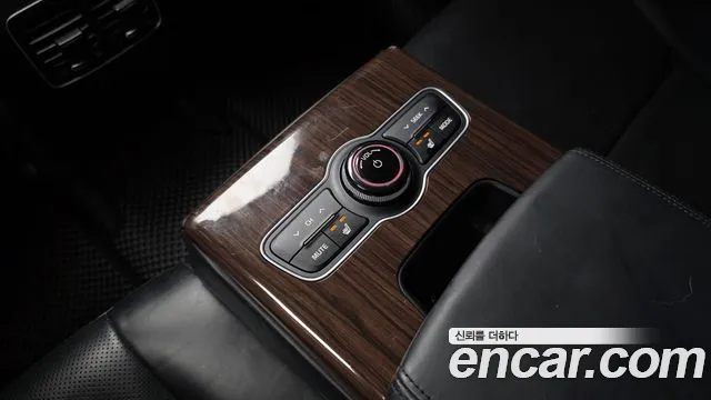 Kia K7 2015 thumb 8