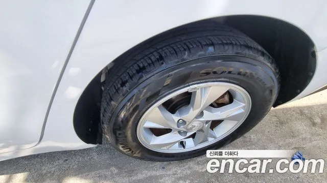 Hyundai Elantra 2020 thumb 9