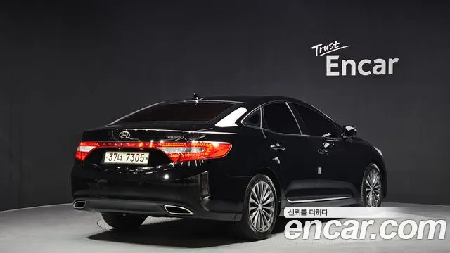 Hyundai Grandeur 2013 thumb 4