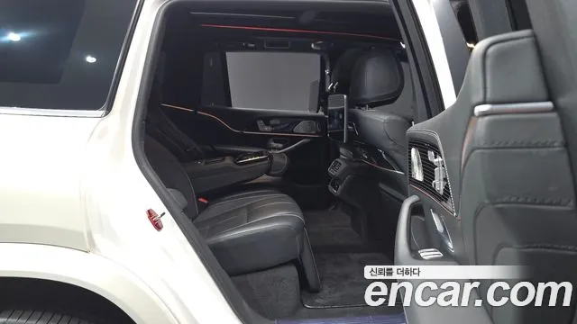 Mercedes-Benz GLS 2023 thumb 4