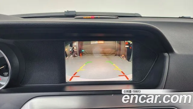 Mercedes-Benz C-Class 2011 thumb 4