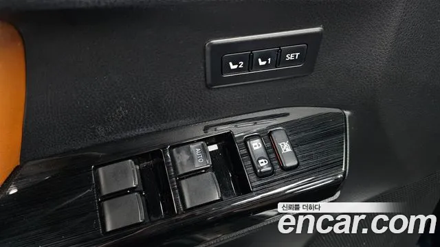 Toyota RAV4 2018 thumb 7