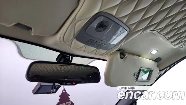 Hyundai Staria 2018 thumb 2