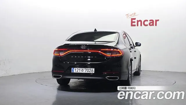 Hyundai Grandeur 2019 thumb 5