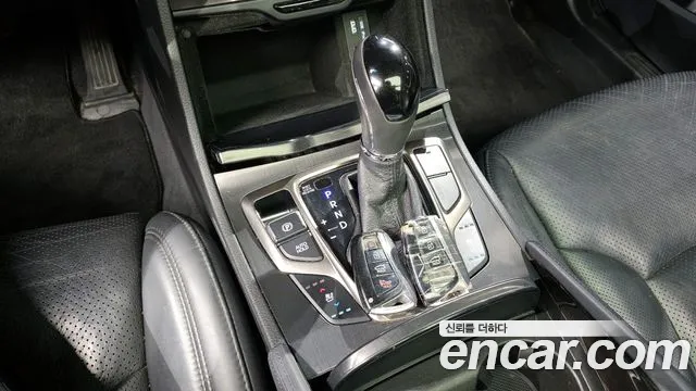 Hyundai Grandeur 2014 thumb 10