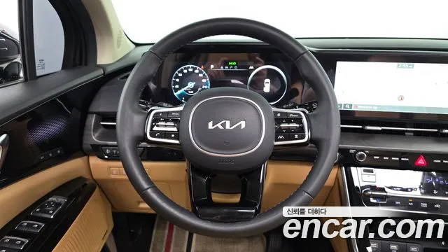 Kia Carnival 2022 thumb 5