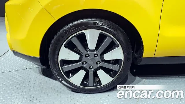 Kia Soul 2013 thumb 12