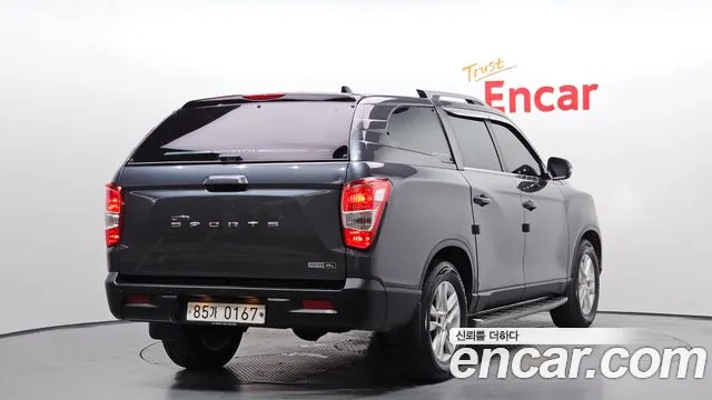 KGM Rexton 2018 thumb 11