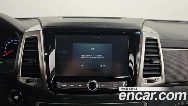 KGM Rexton 2018 thumb 6