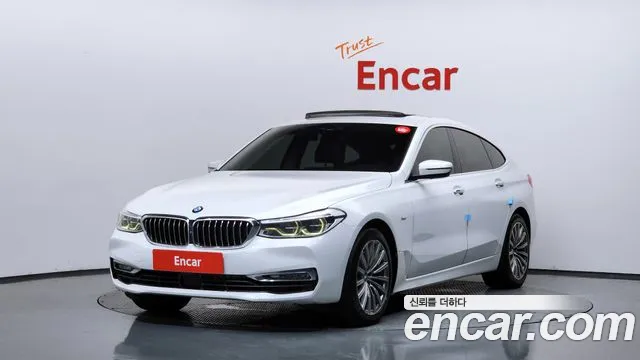 BMW 6 серии Gran Turismo 2018 thumb 12