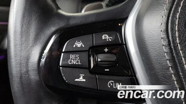 BMW 6 серии Gran Turismo 2018 thumb 3