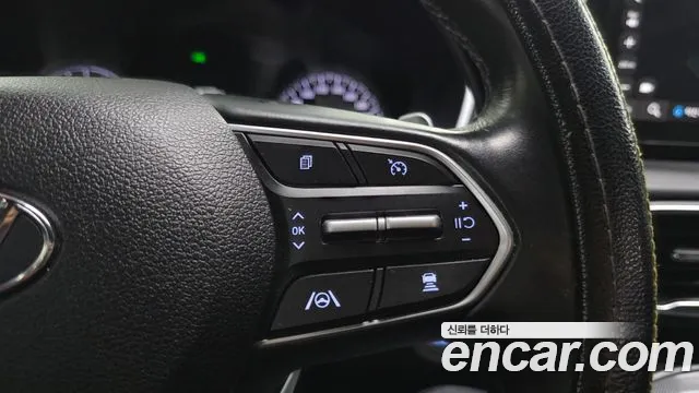 Hyundai Santa Fe 2020 thumb 3