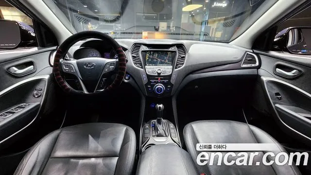 Hyundai Санта Фе 2014 thumb 6