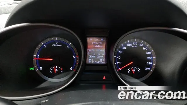 Hyundai Санта Фе 2014 thumb 8