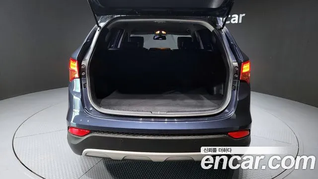 Hyundai Санта Фе 2014 thumb 12