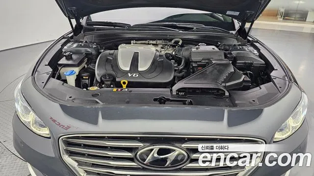 Hyundai Grandeur 2017 thumb 5