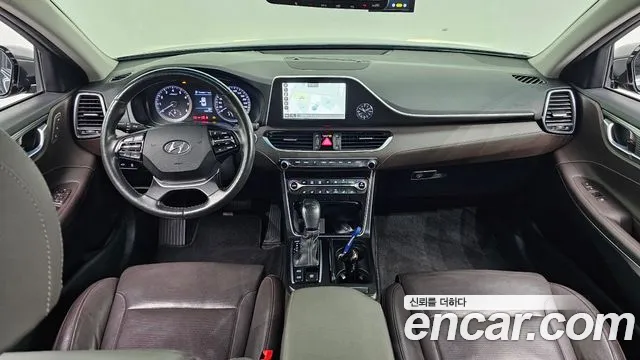 Hyundai Grandeur 2017 thumb 9